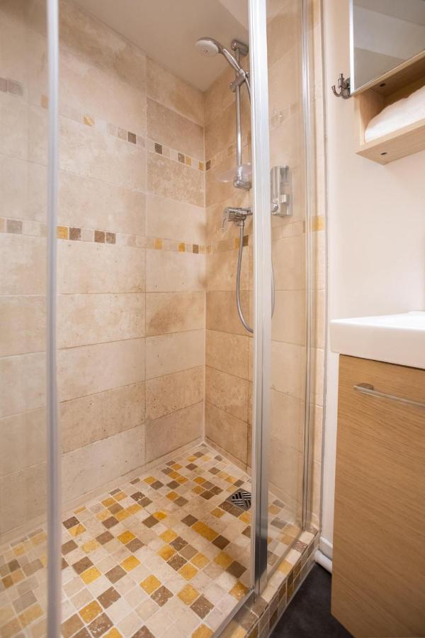 Les Arènes - 2 chambres - Climatisé avec Balcon Périgueux Exterior foto