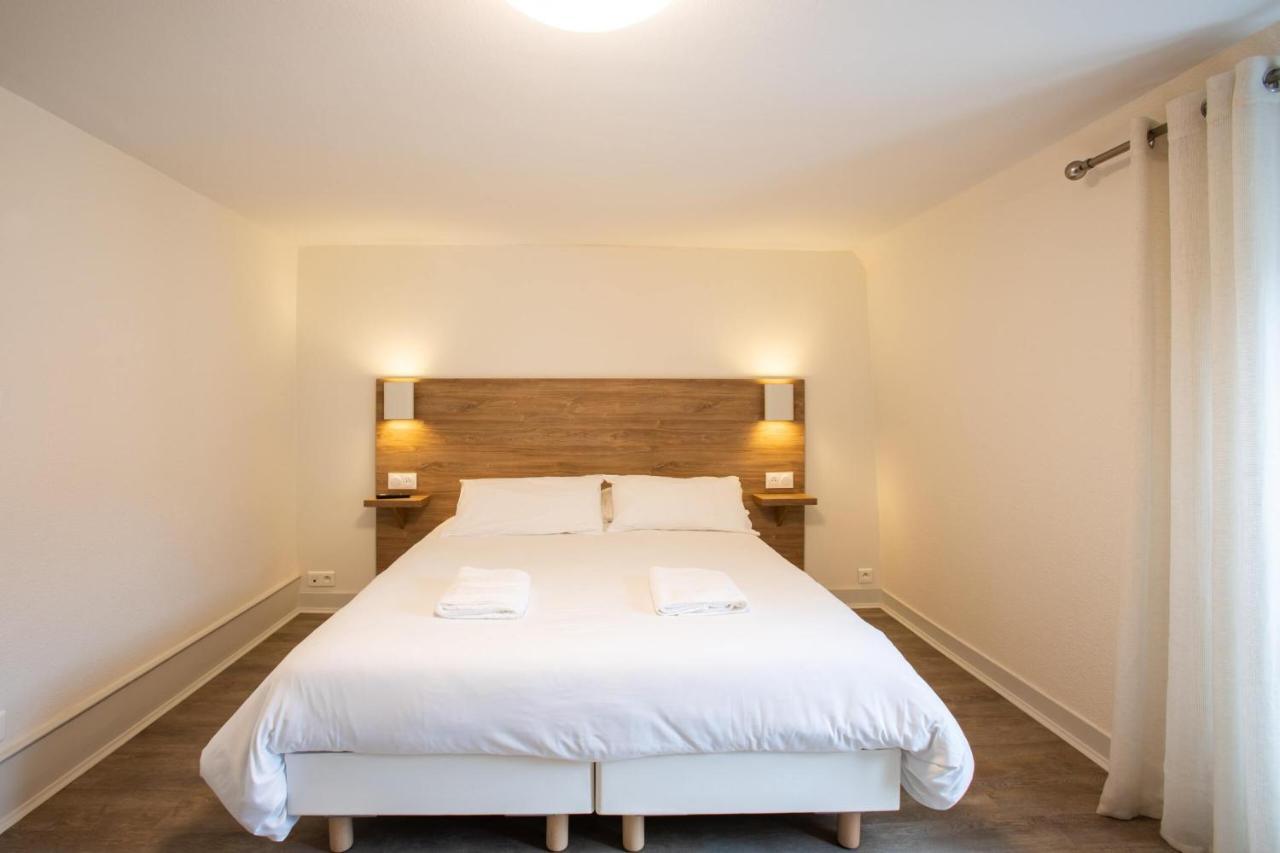 Les Arènes - 2 chambres - Climatisé avec Balcon Périgueux Exterior foto